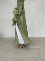 Load image into Gallery viewer, Fairy Dream Abaya Second Edition
