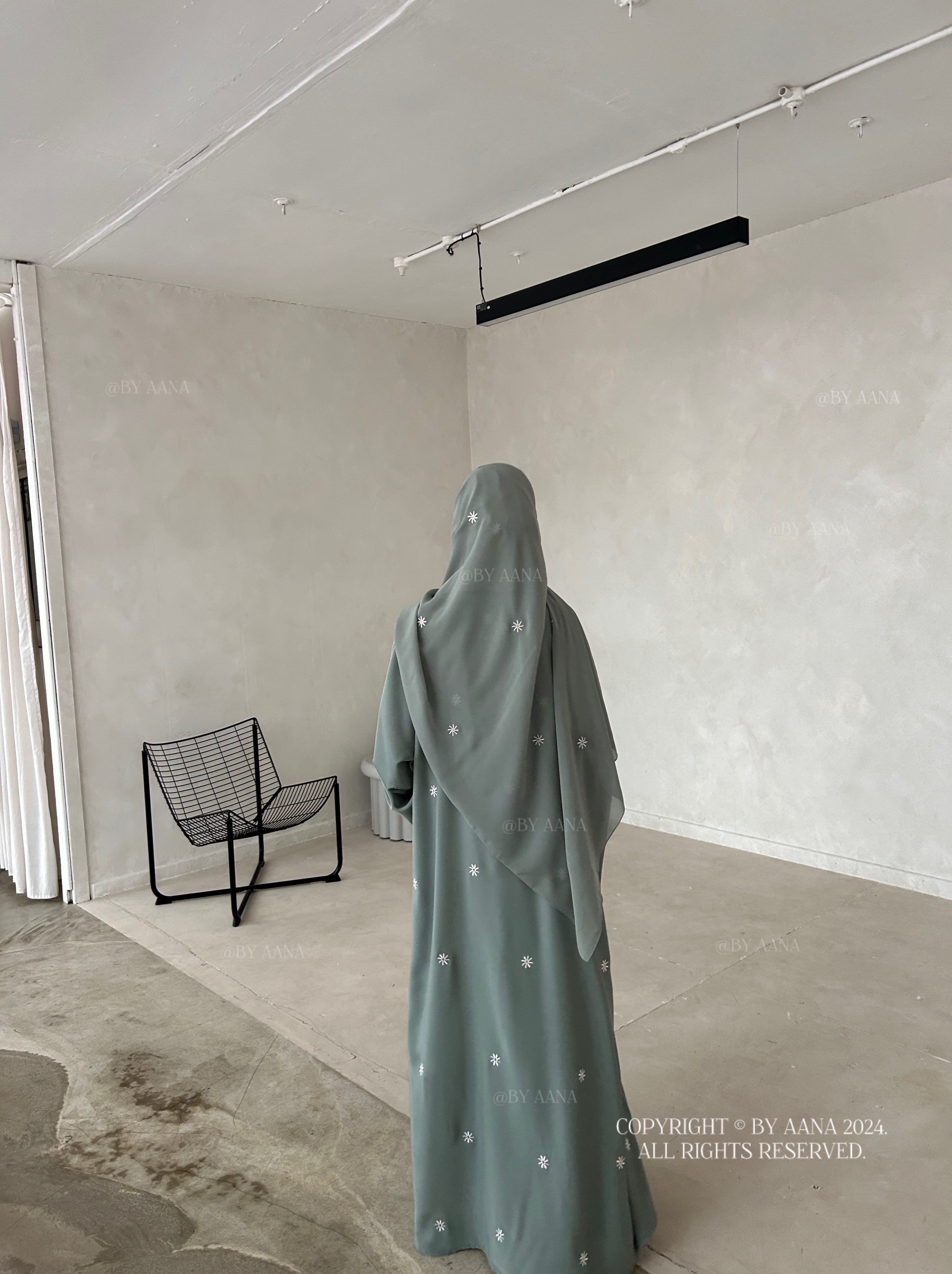 Daisy Abaya- Mint