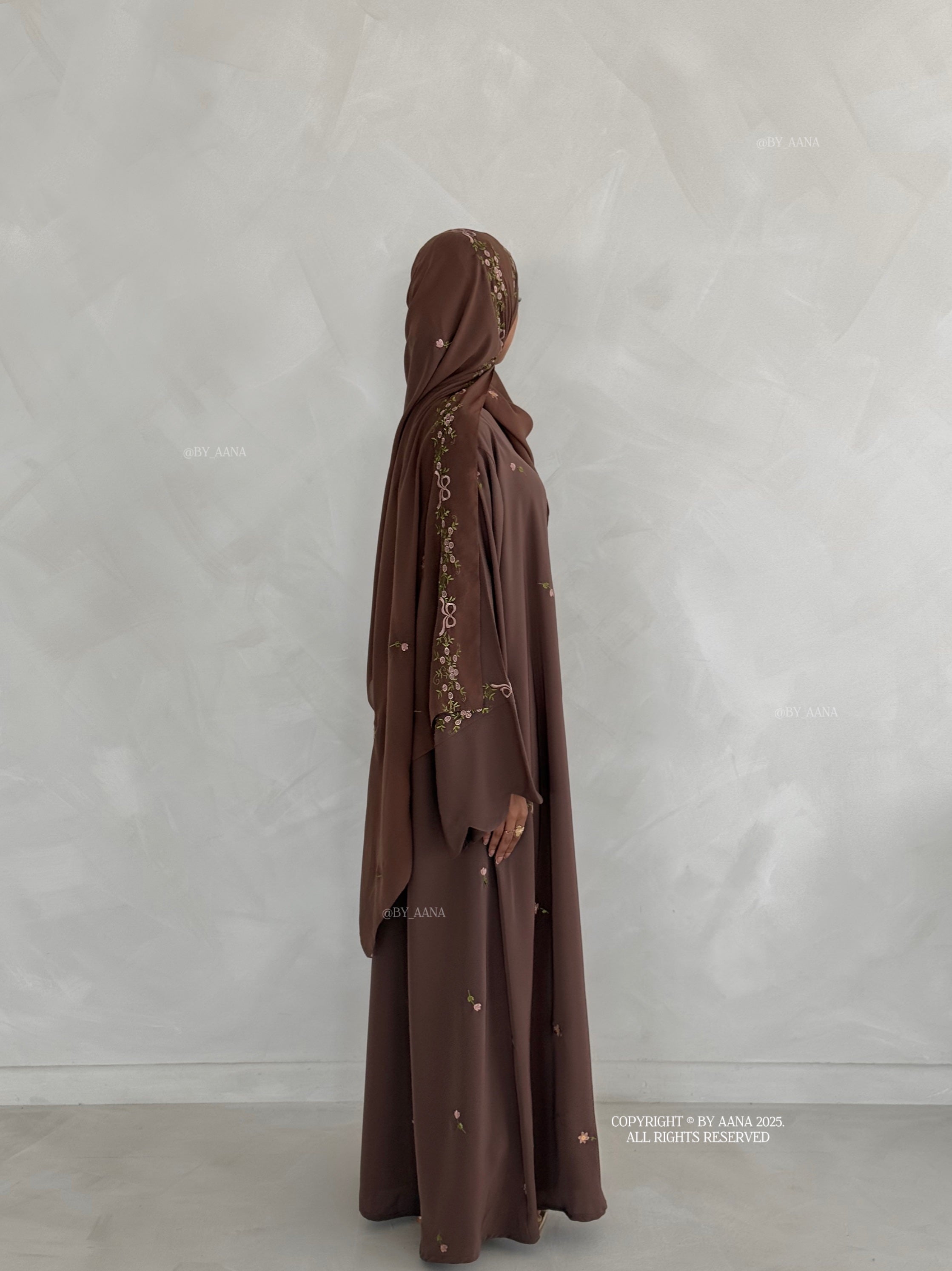 A/C Rosette x Flower & Tulip With Maxi Hijab- Brown