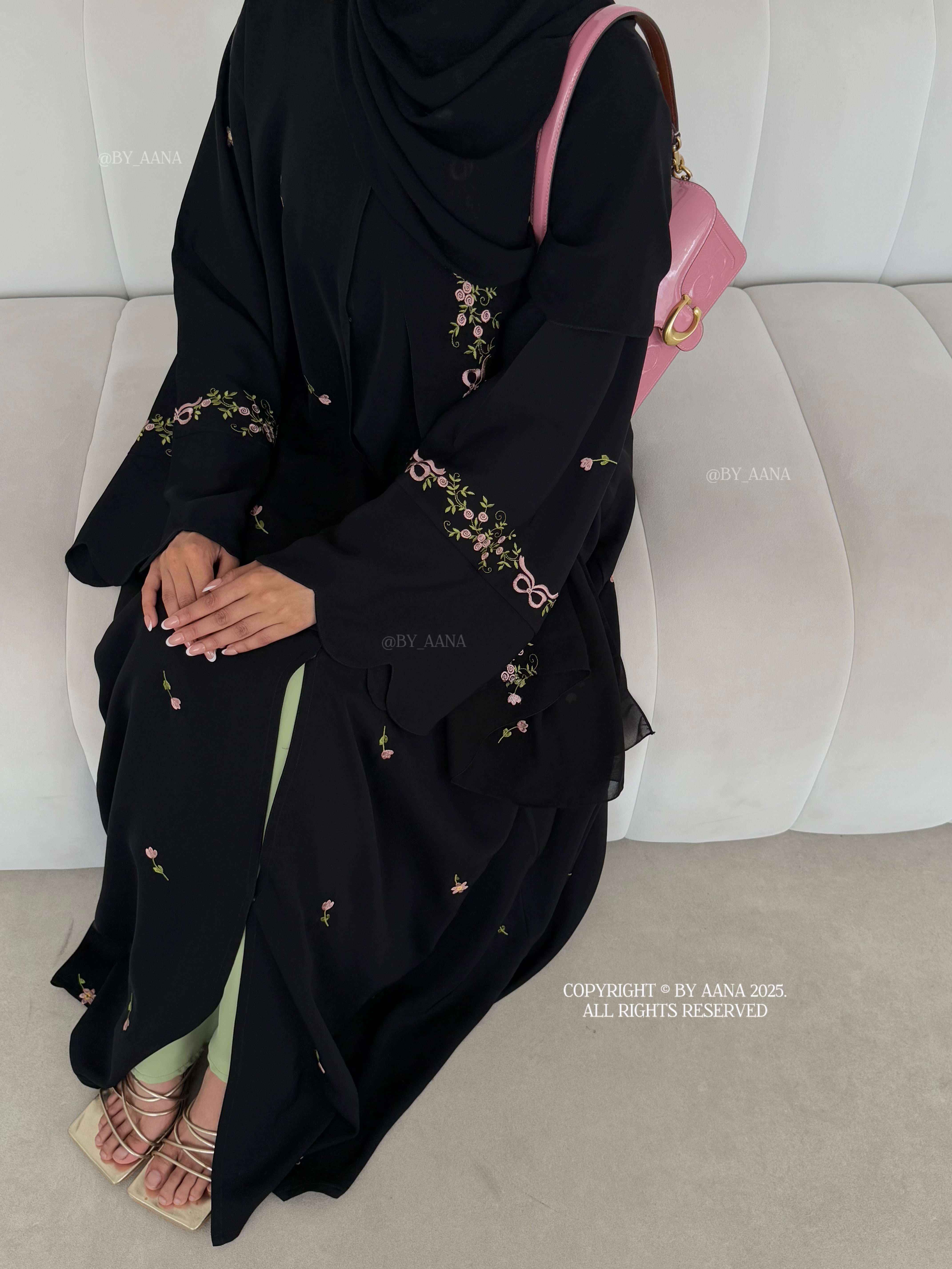A/C Rosette X Flower And Tulip With Maxi Hijab- Black