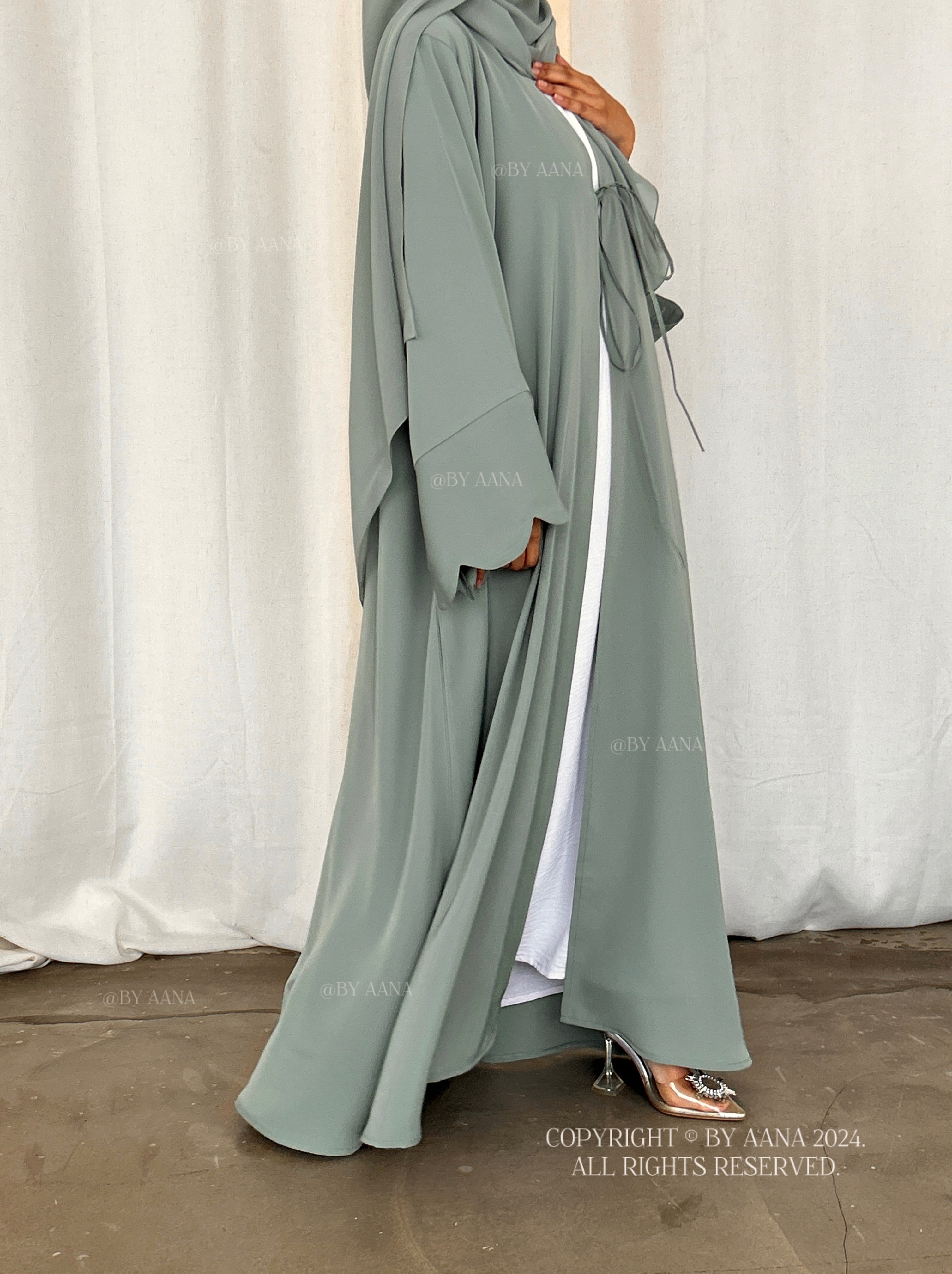 Forget Me Knot Abaya- Mint