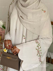A/C Rosette x Flower & Tulip With Maxi Hijab- Ivory Beige