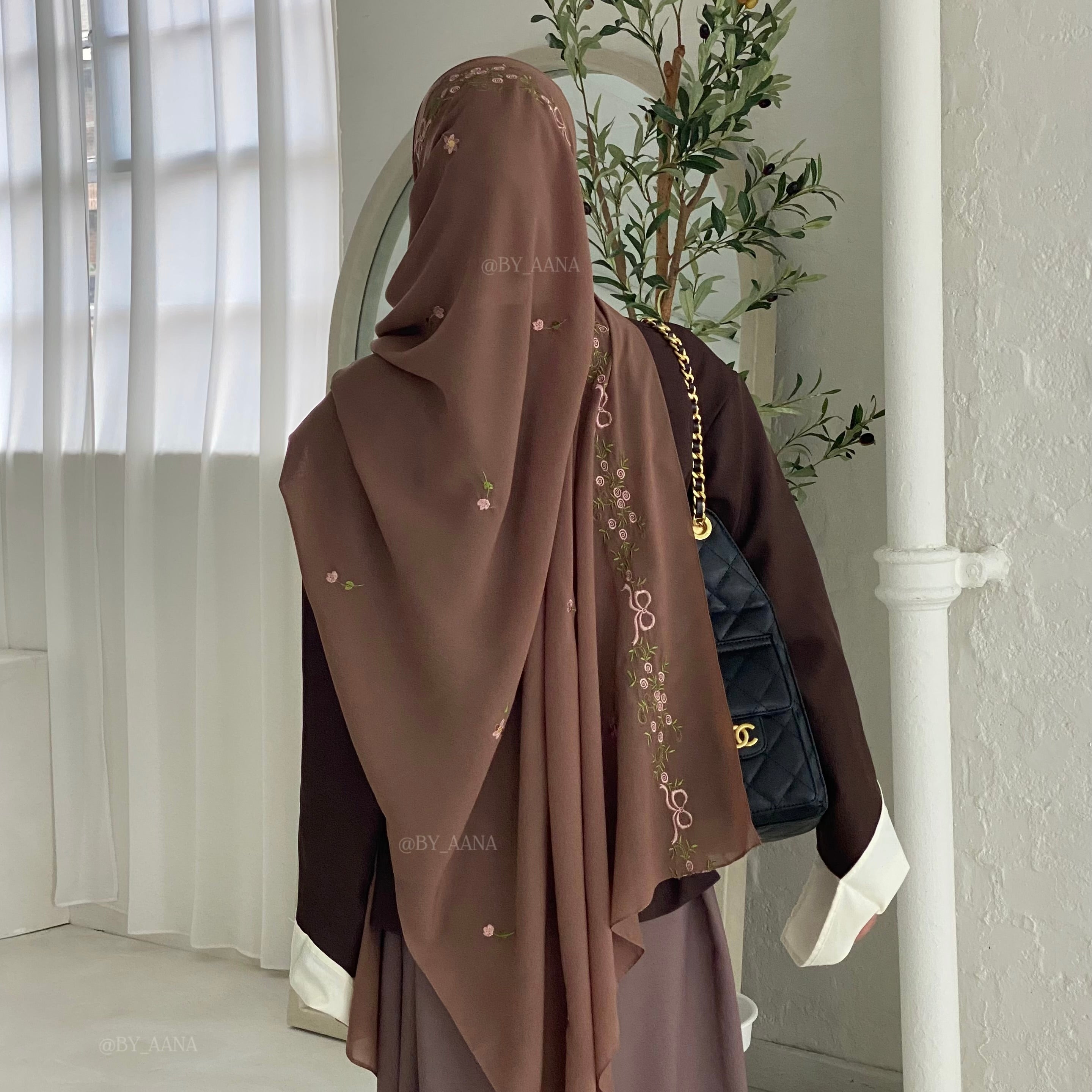 Hijab Rosette x Flower & Tulip Maxi- Honey Brown