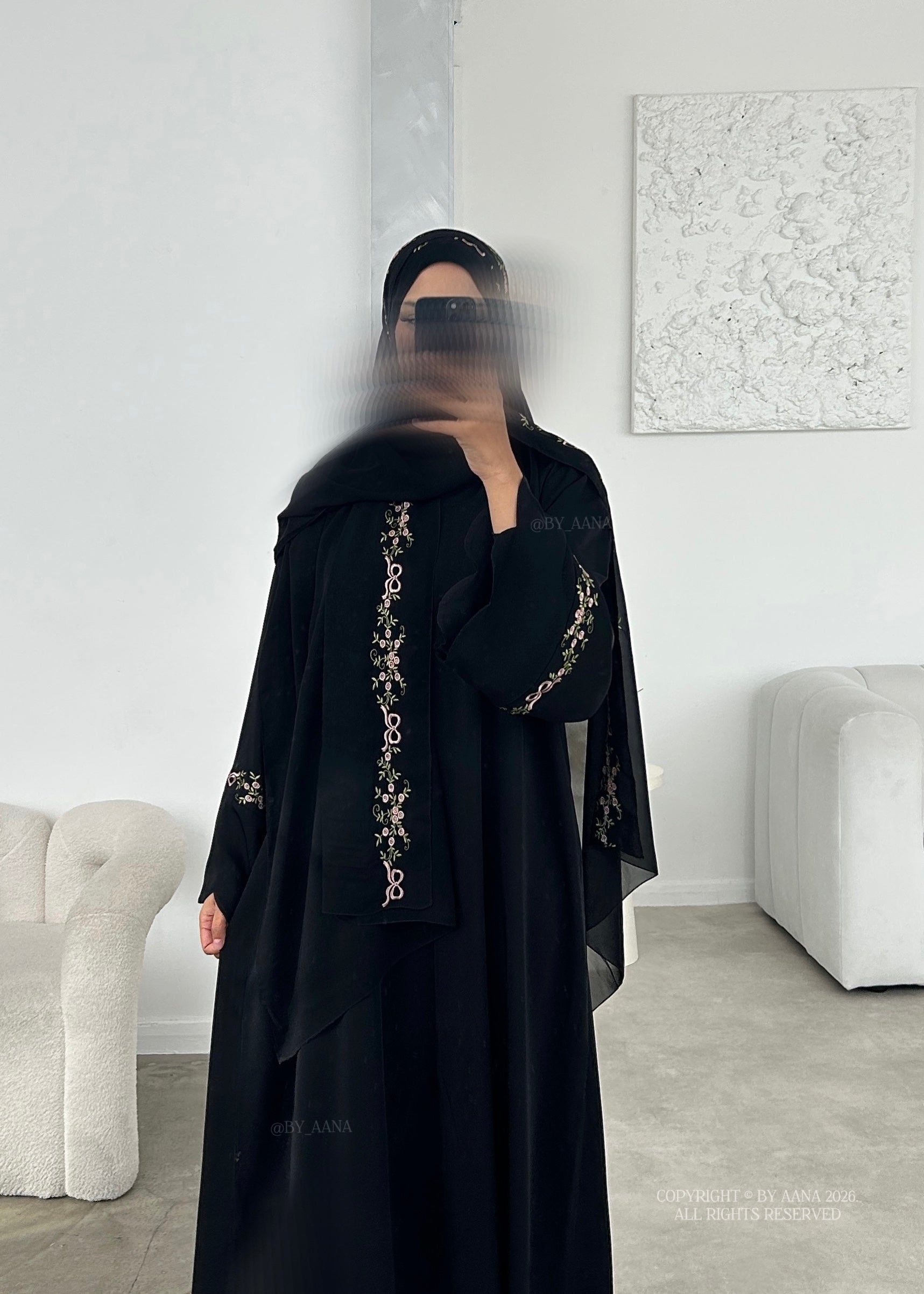 Rosette Abaya