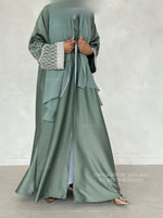 Load image into Gallery viewer, Lulu Open Abaya- Sea Green
