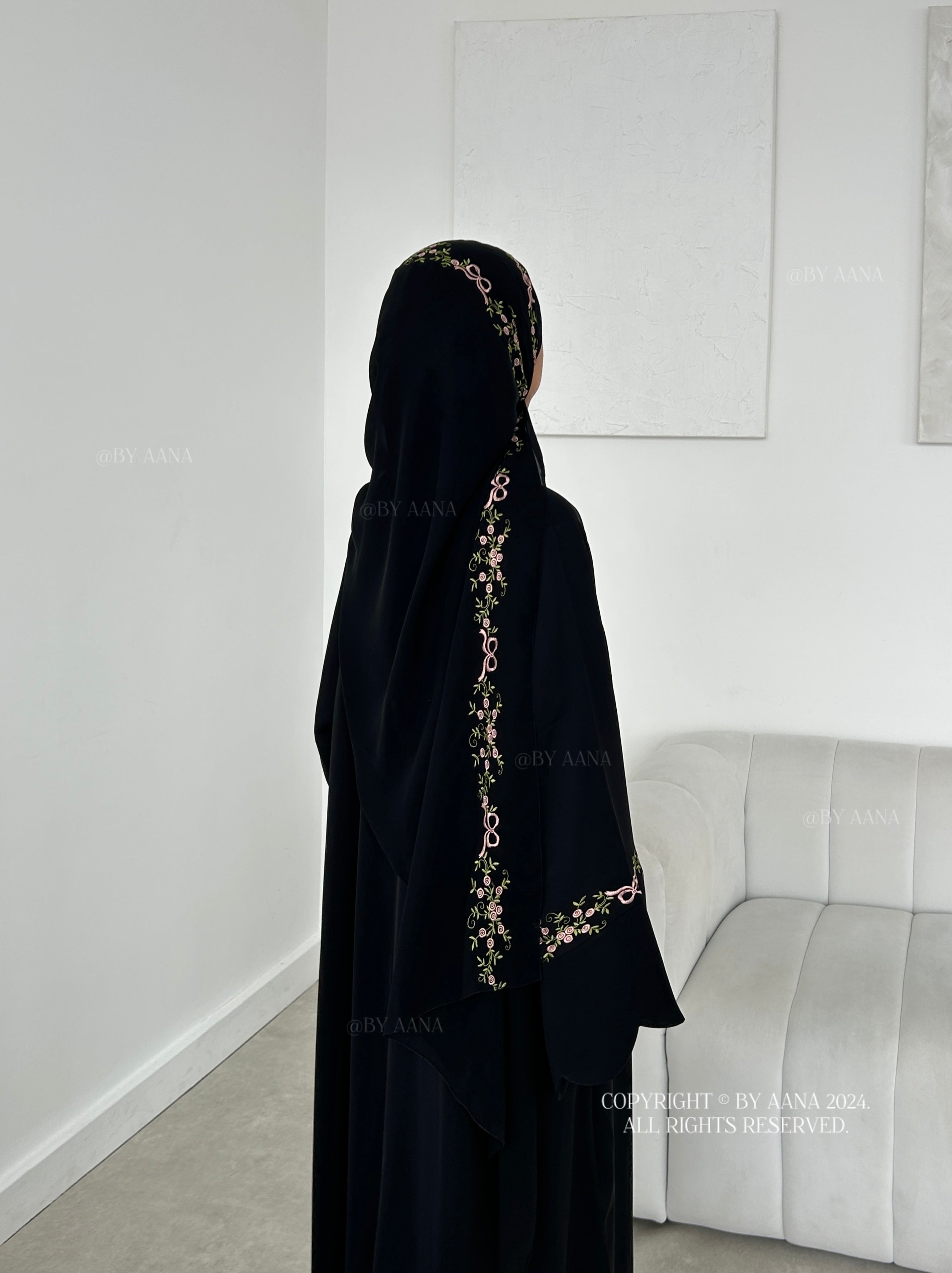A/C Rosette Abaya with Maxi Hijab- Black