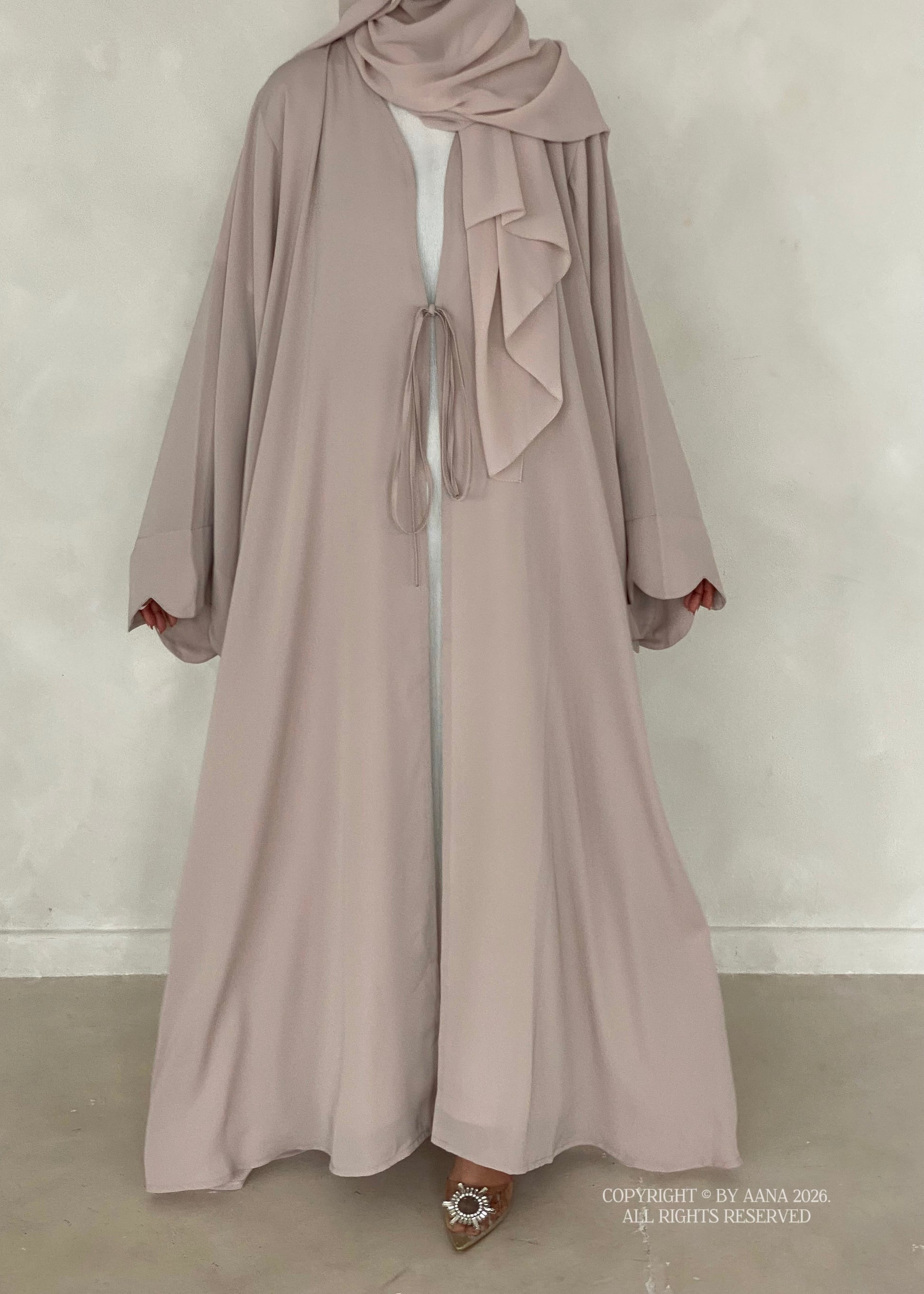 Forget Me Knot-Tie Abaya