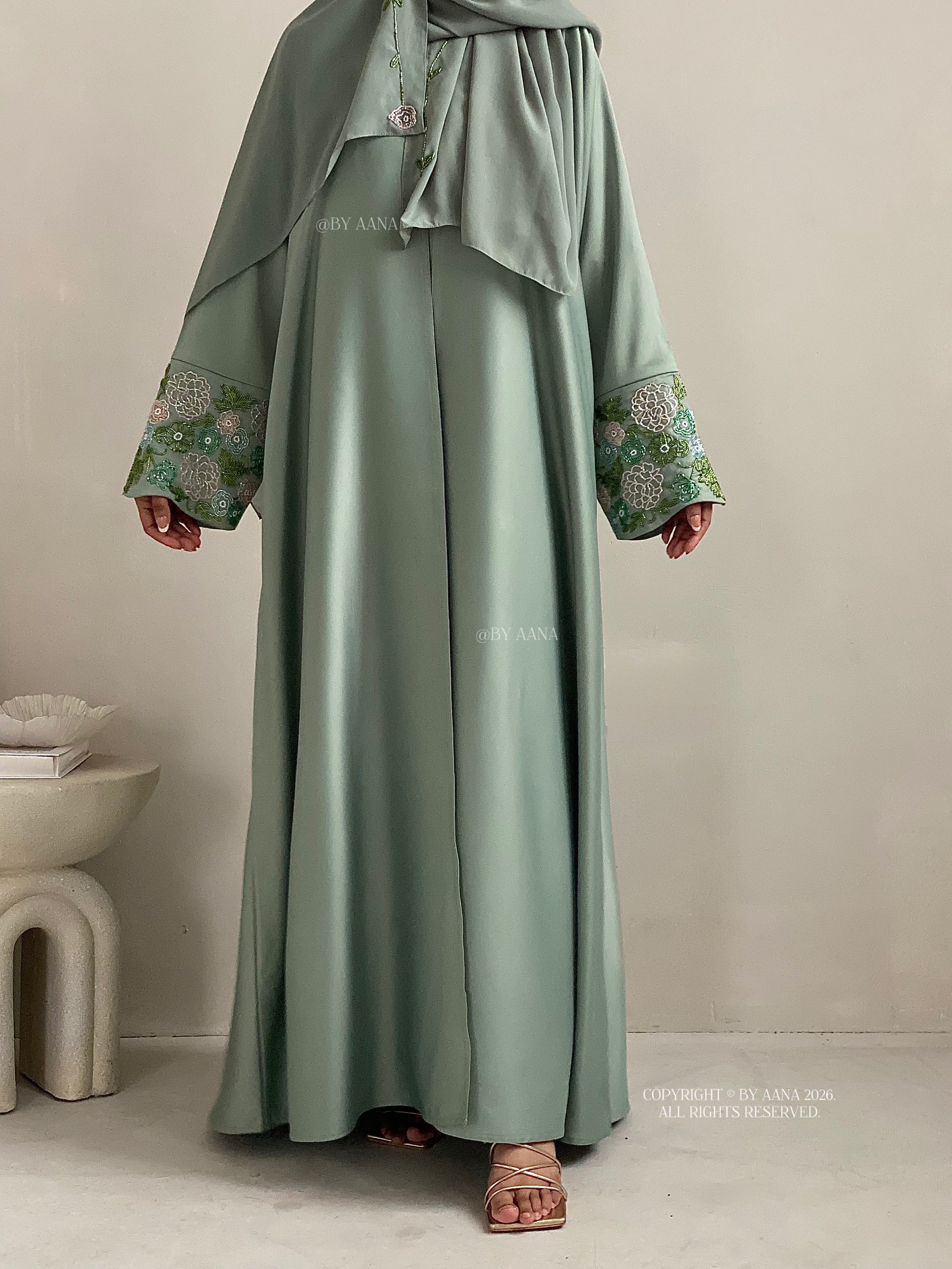 Coravelle Abaya