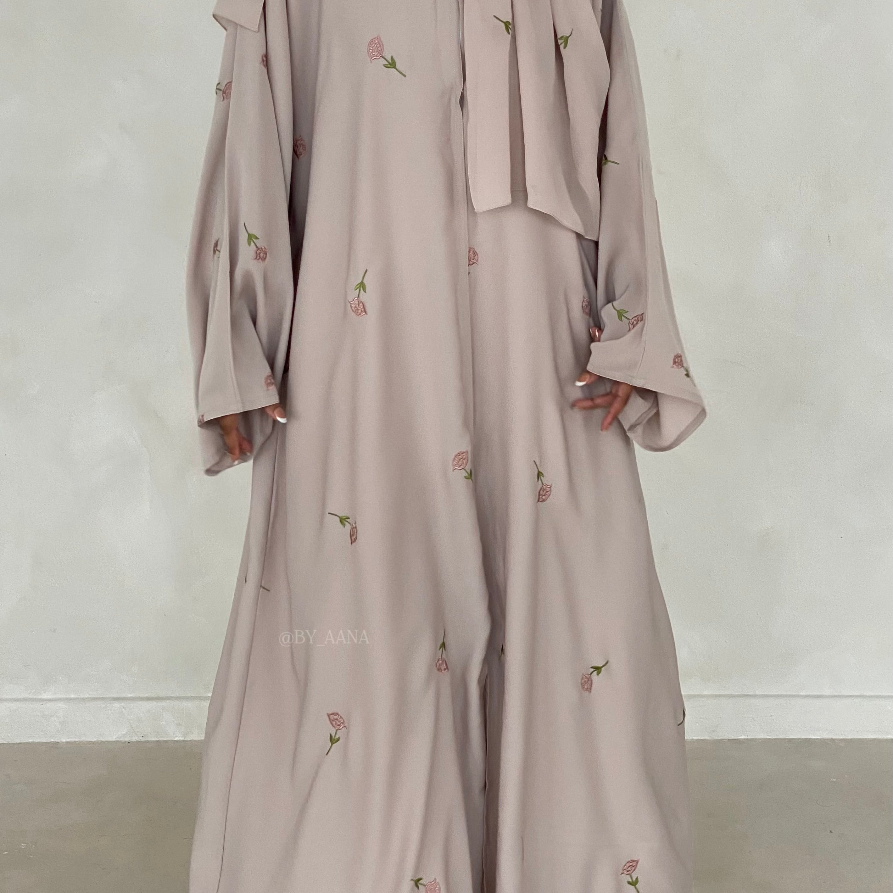 Rose Blossom Abaya
