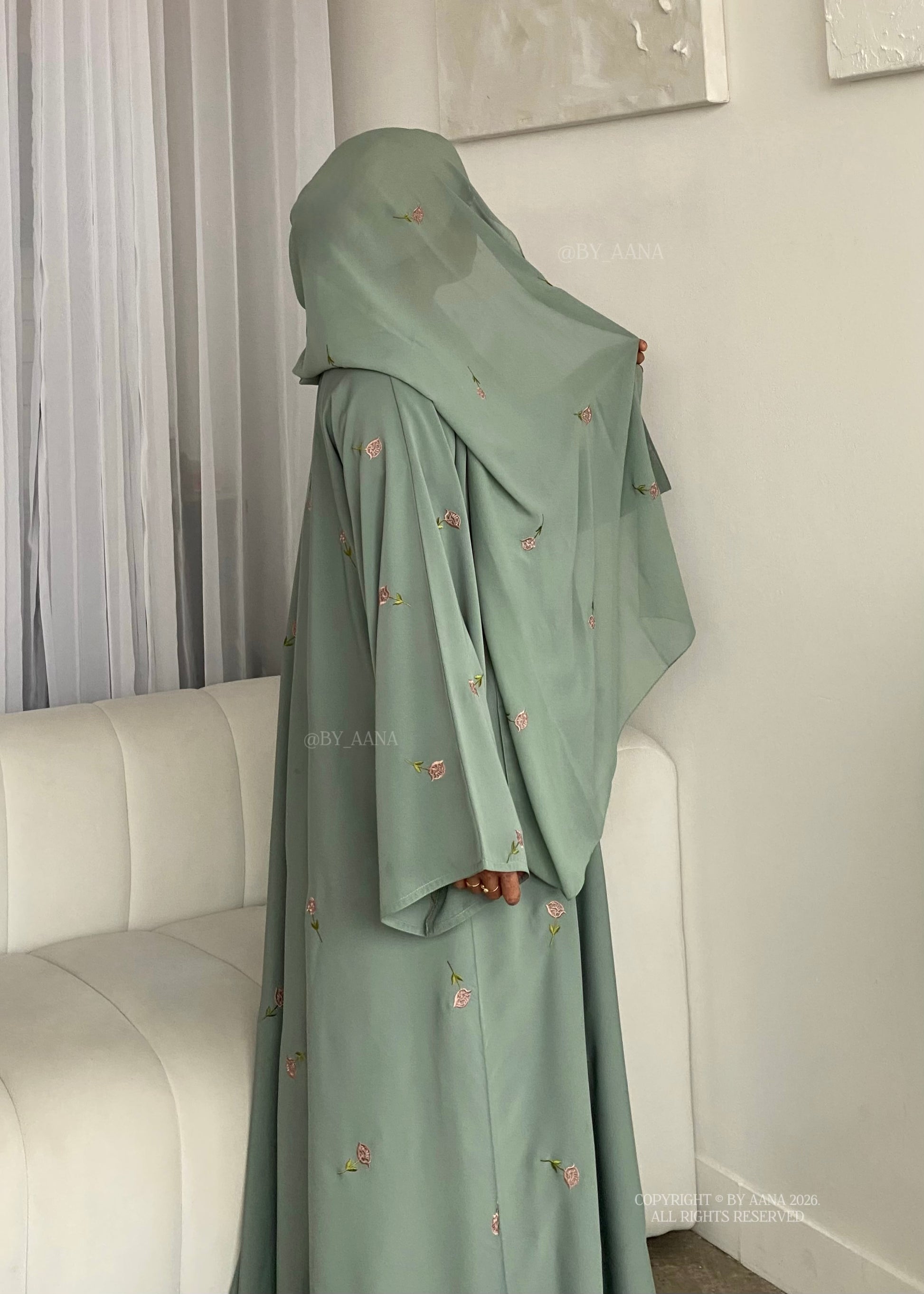 Rose Blossom Abaya