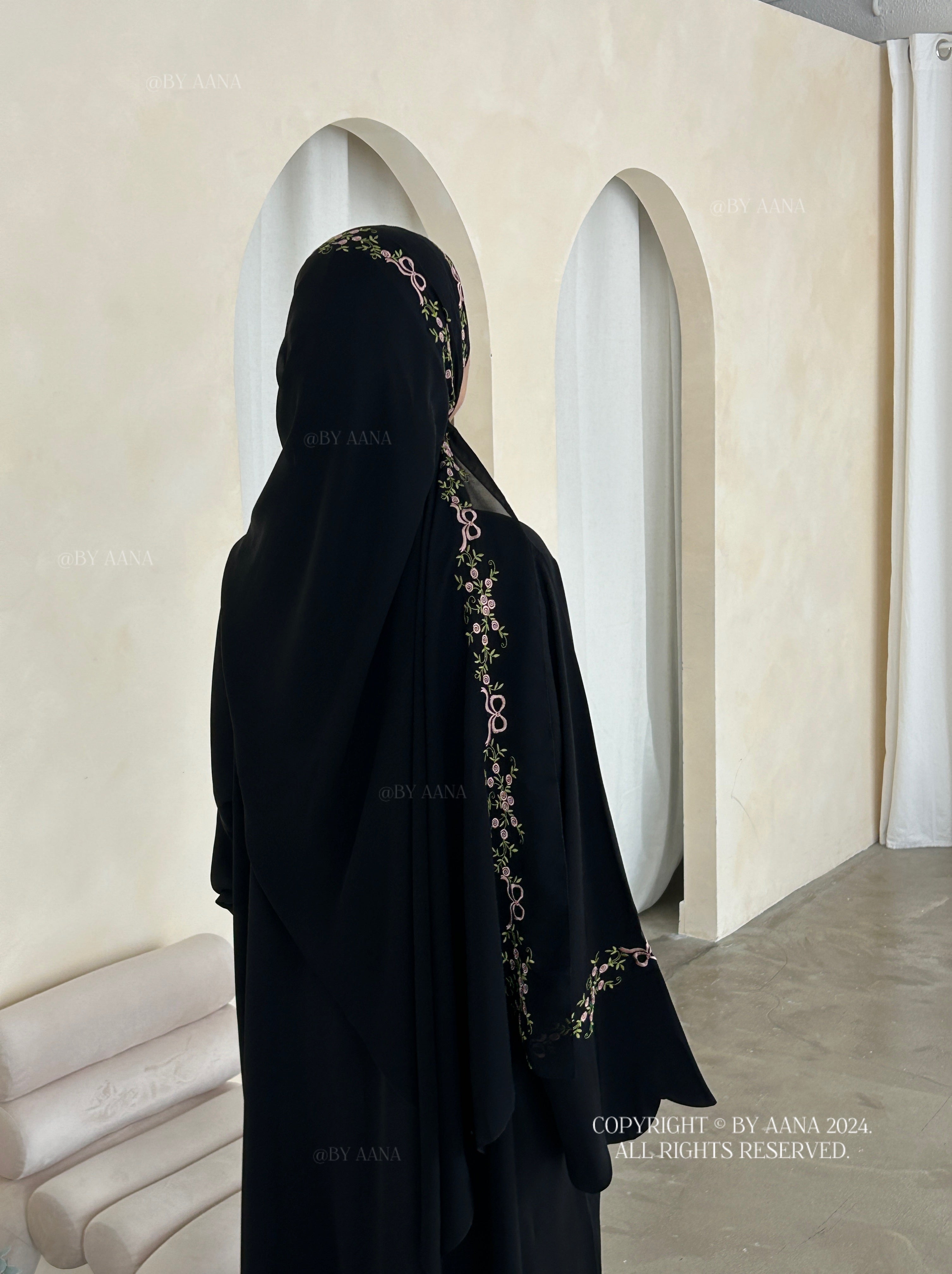 A/C Rosette Abaya with Maxi Hijab- Black
