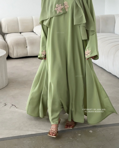 A/C Lily Pistachio Abaya Set