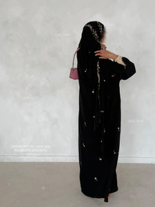 A/C Rosette X Flower And Tulip With Maxi Hijab- Black
