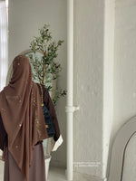 Load image into Gallery viewer, A/C Rosette x Flower &amp; Tulip Maxi Hijab- Honey Brown
