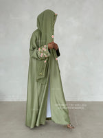 Load image into Gallery viewer, Fairy Dream Abaya Second Edition
