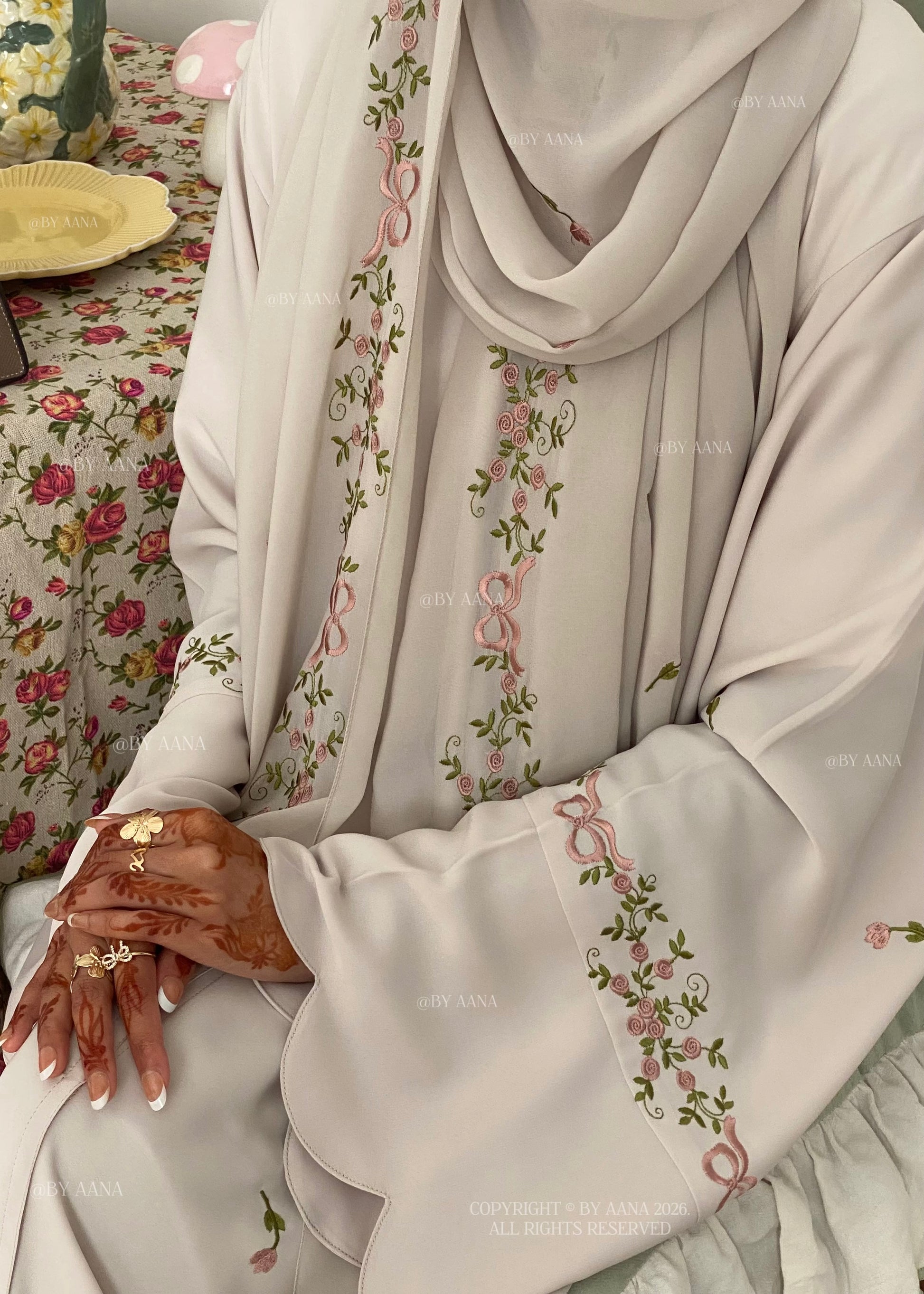 Rosette X Flower & Tulip Abaya With Maxi Hijab