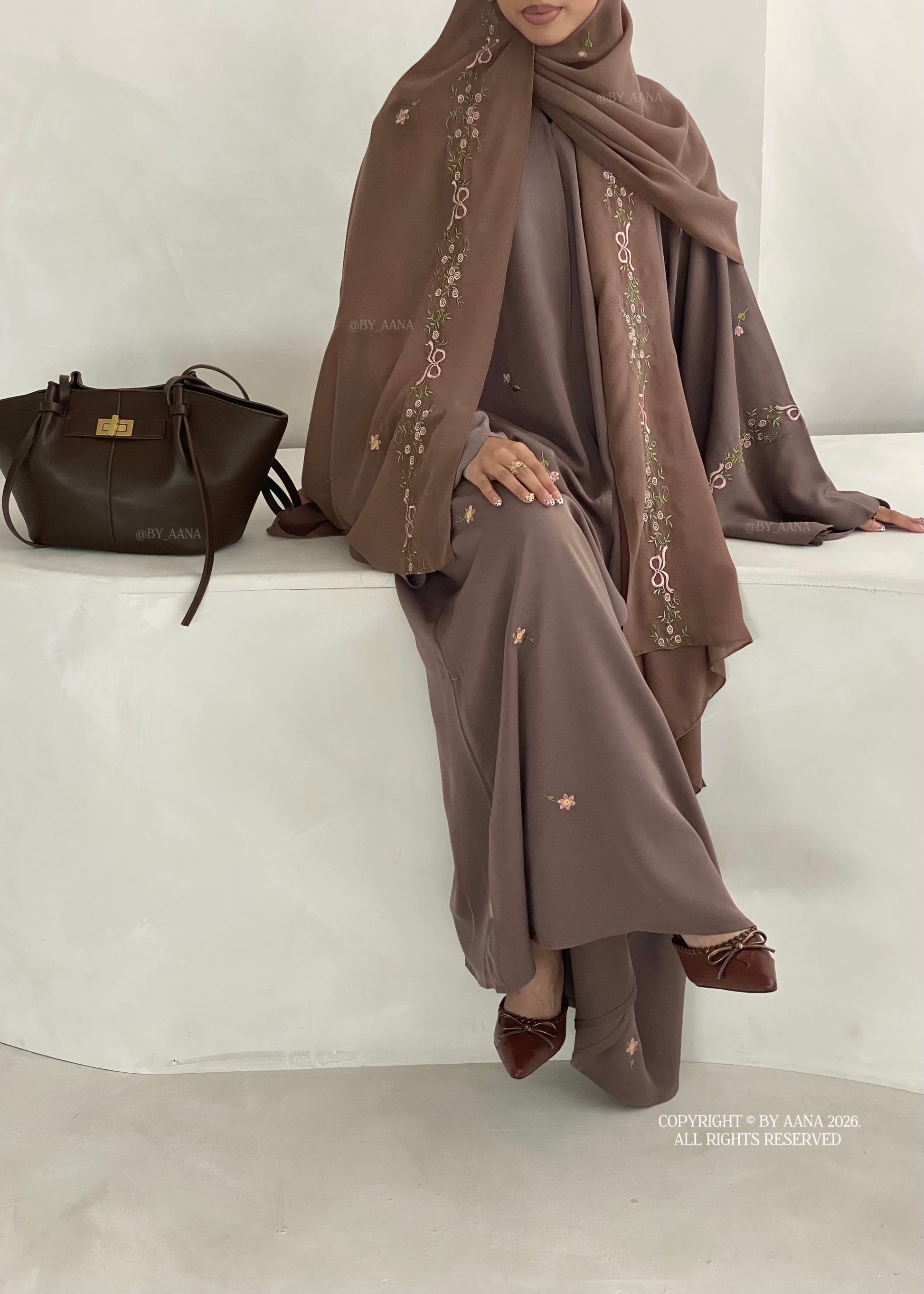Rosette X Flower & Tulip Abaya With Maxi Hijab
