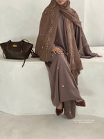 Load image into Gallery viewer, A/C Rosette x Flower &amp; Tulip With Maxi Hijab- Mocha
