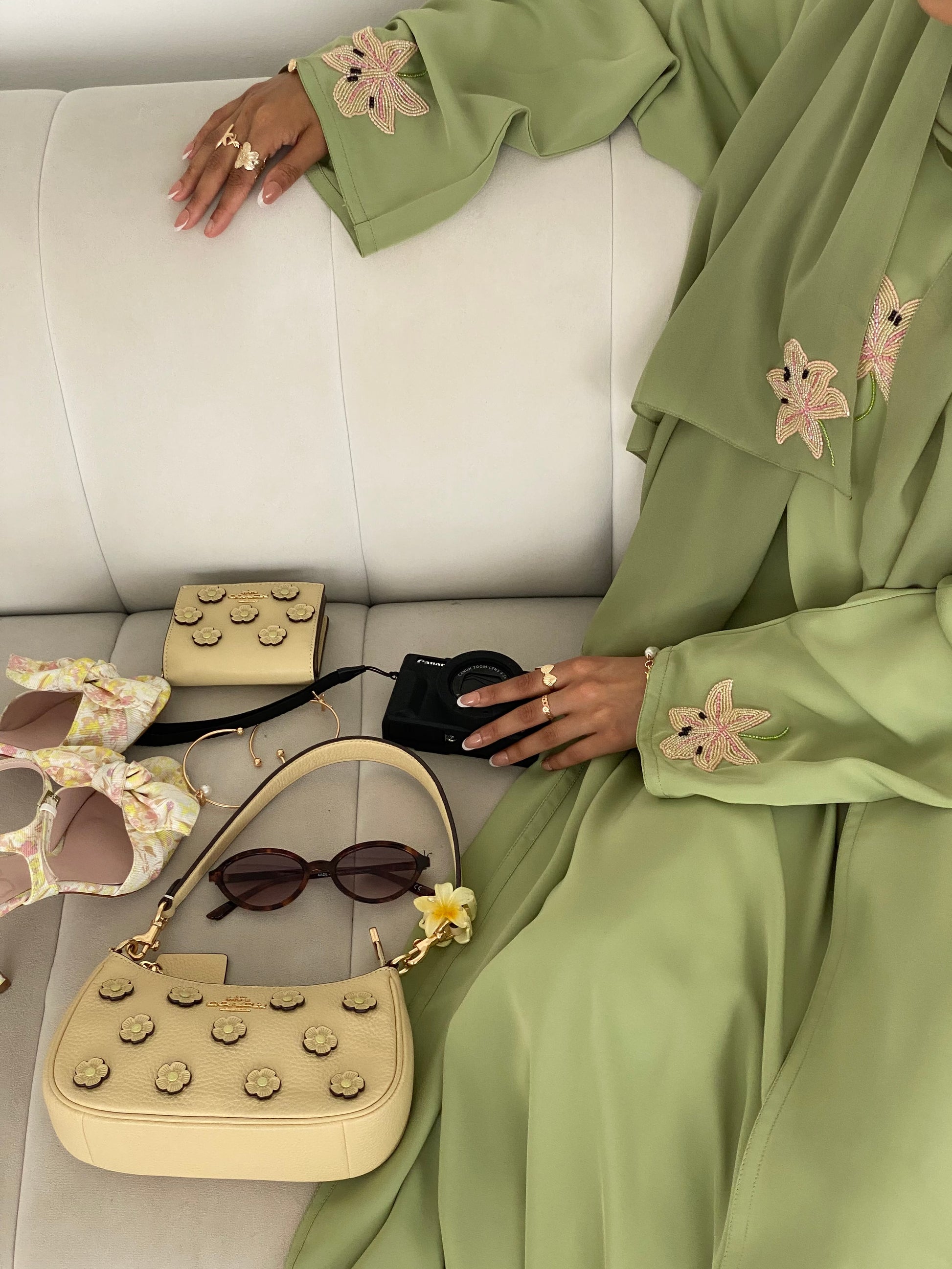 Lily Abaya- 3 Piece Set