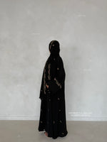 Load image into Gallery viewer, A/C Rosette X Flower And Tulip With Maxi Hijab- Black
