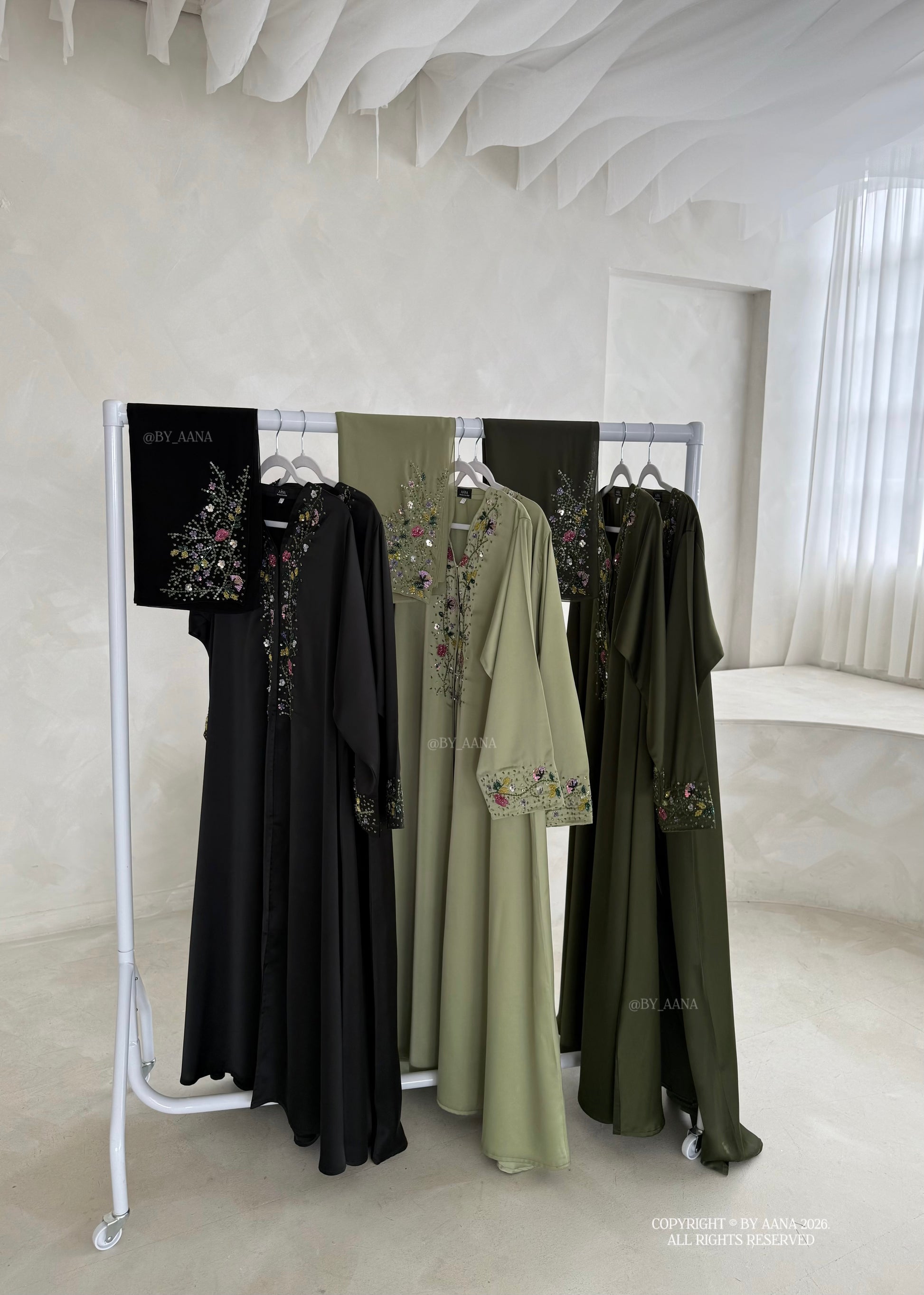 Emira Abaya