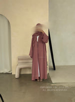 Load image into Gallery viewer, Forget Me Knot Abaya- Pink
