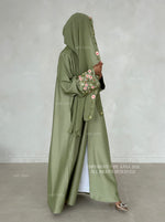 Load image into Gallery viewer, Fairy Dream Abaya Second Edition
