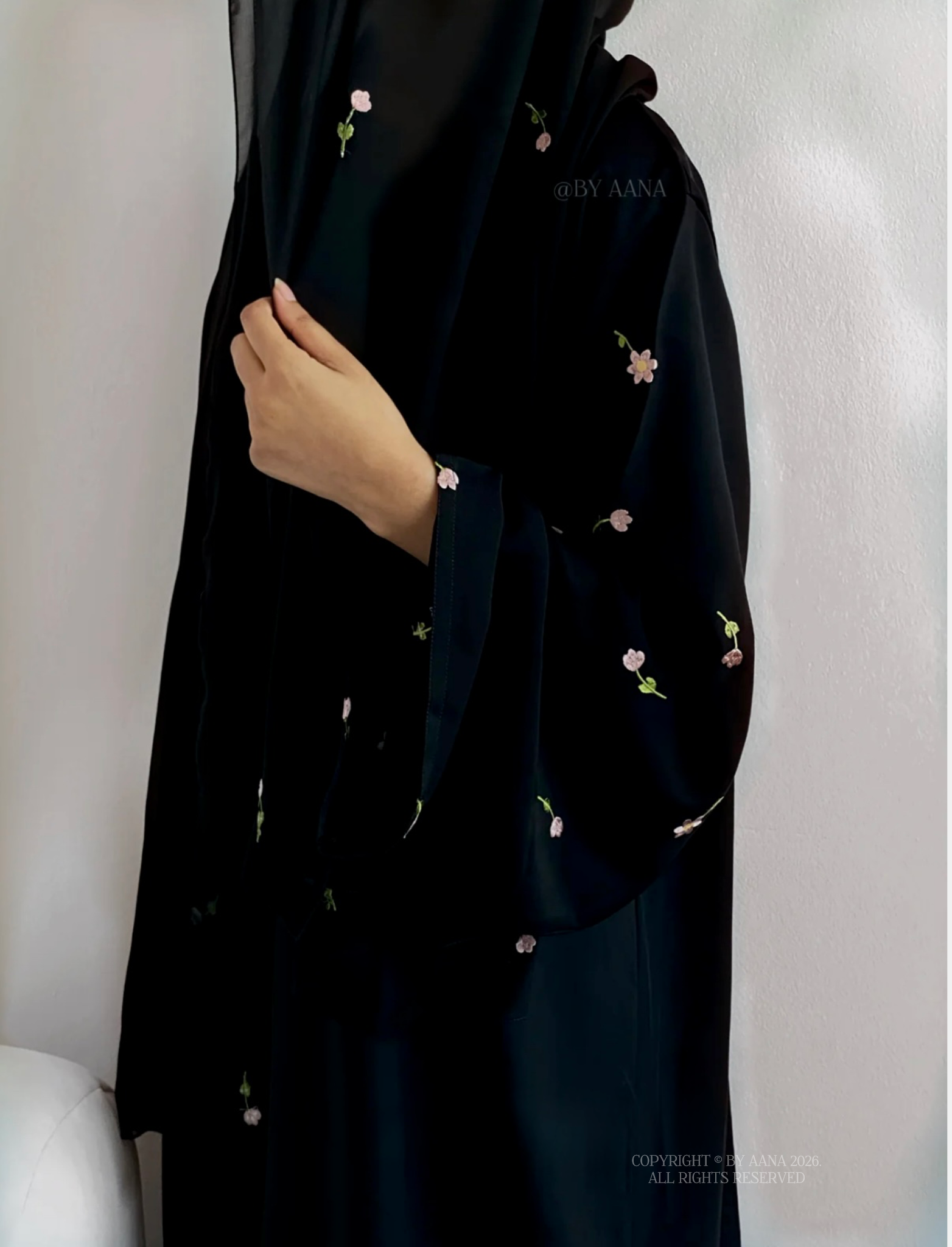 Flower & Tulip Abaya