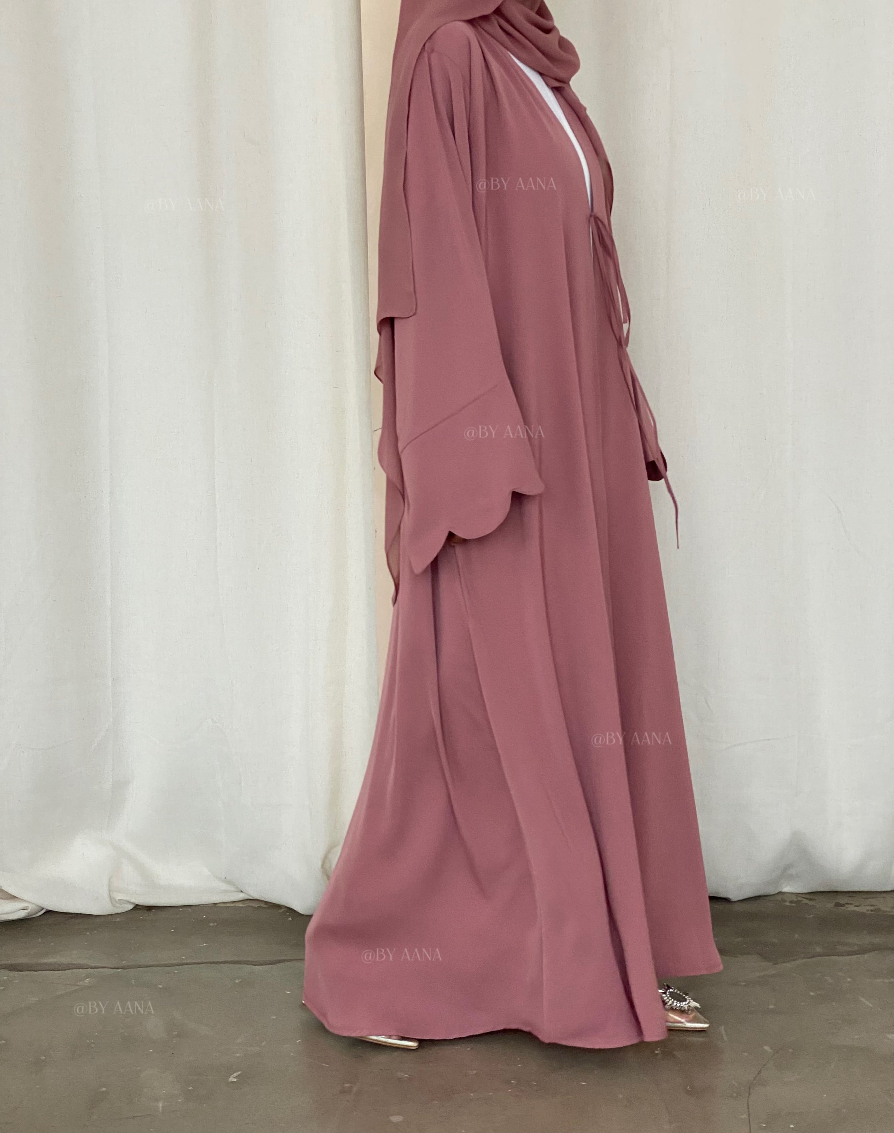 Forget Me Knot Abaya- Pink