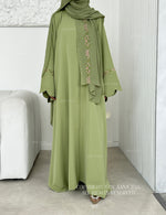 Load image into Gallery viewer, Rosette Abaya with Maxi Hijab- Pistachio
