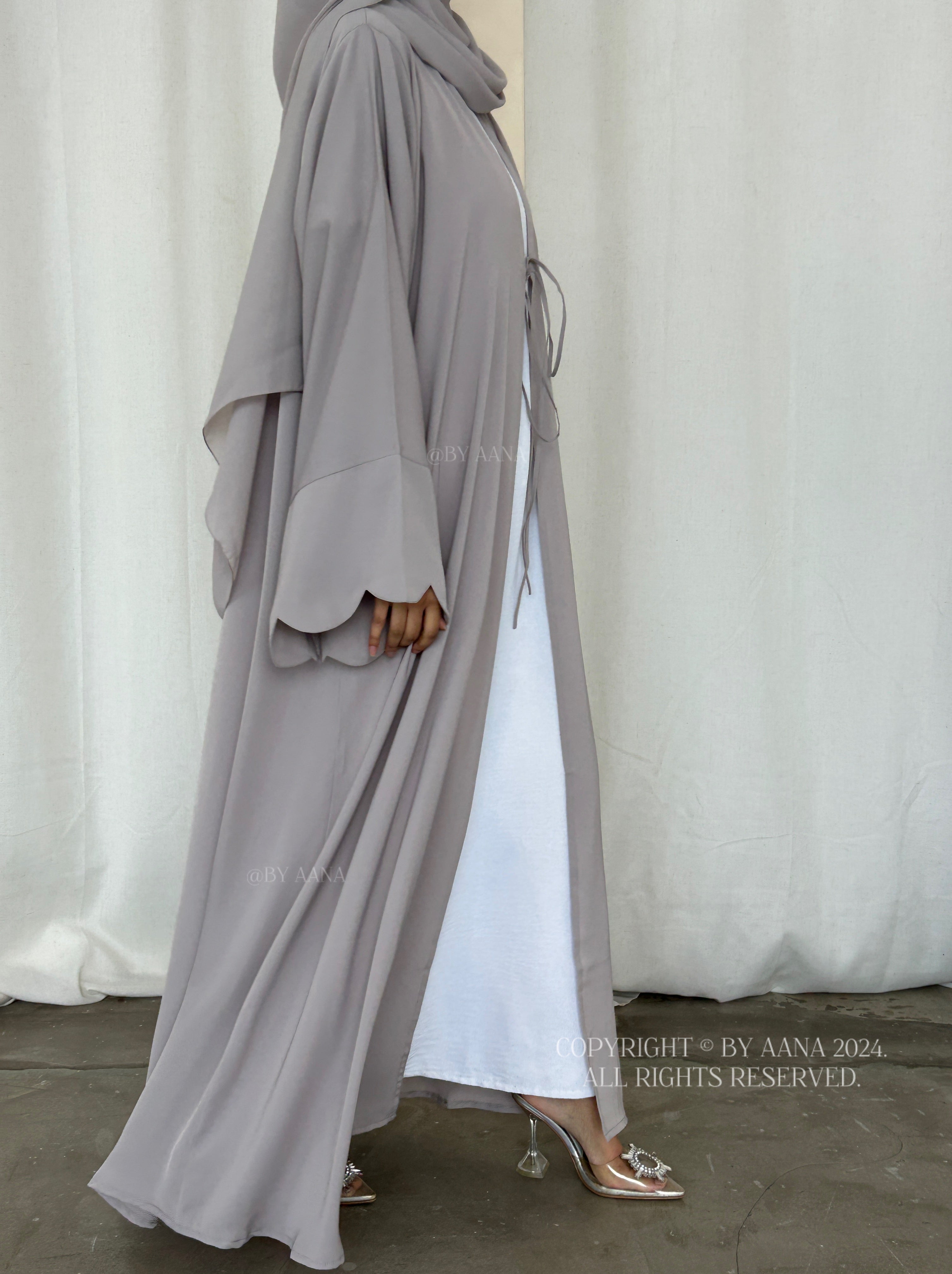 Forget Me Knot Abaya- Grey