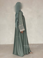 Load image into Gallery viewer, Lulu Open Abaya- Sea Green
