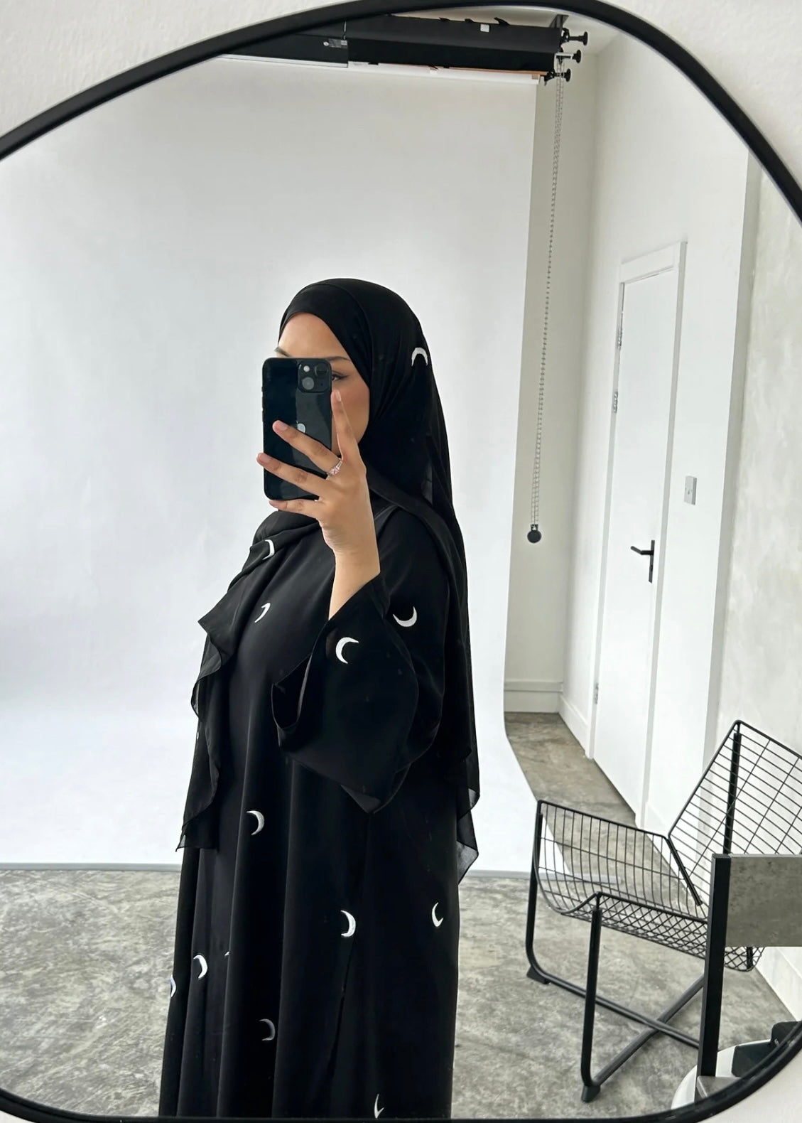 Moon Abaya