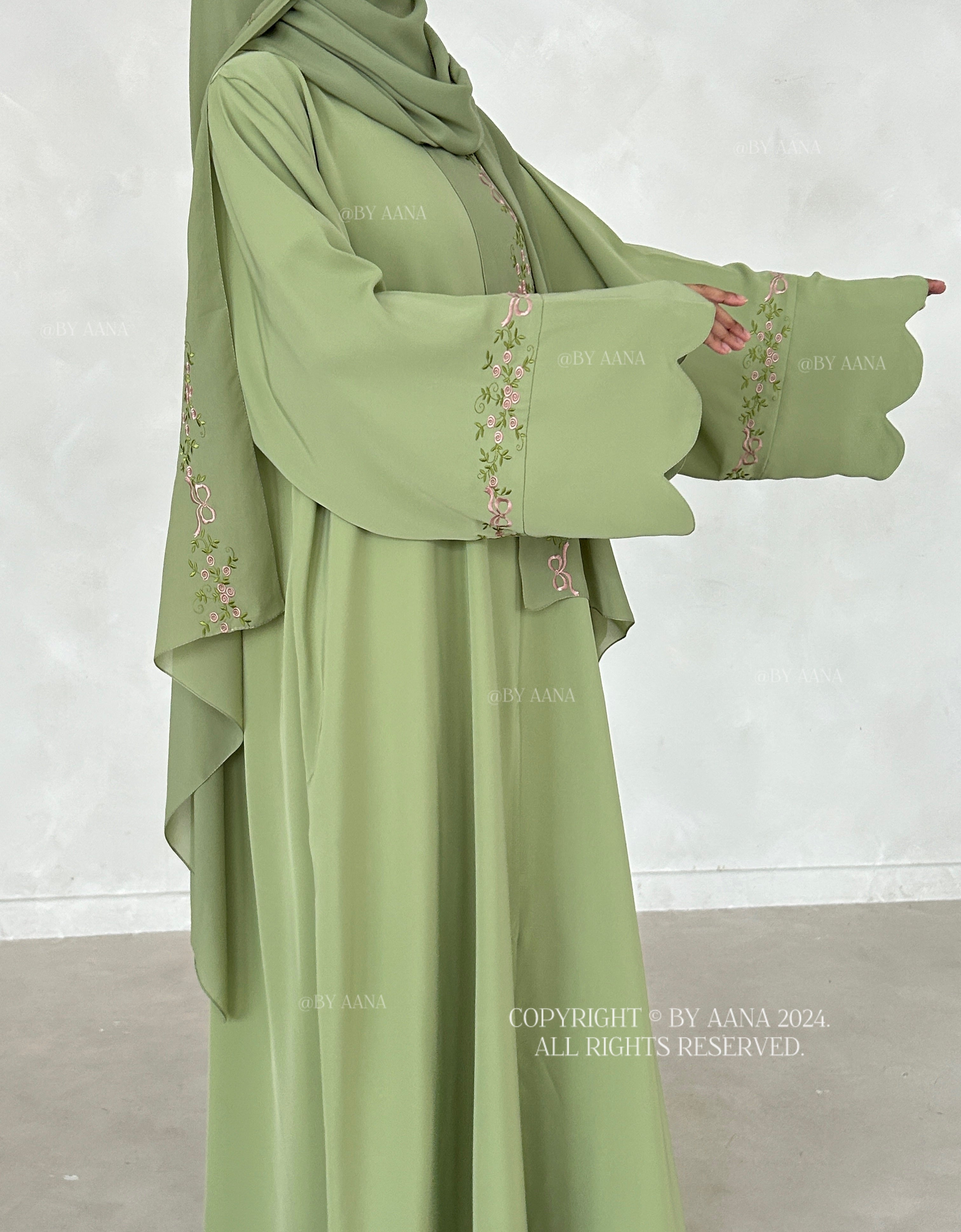 Rosette Abaya with Maxi Hijab- Pistachio