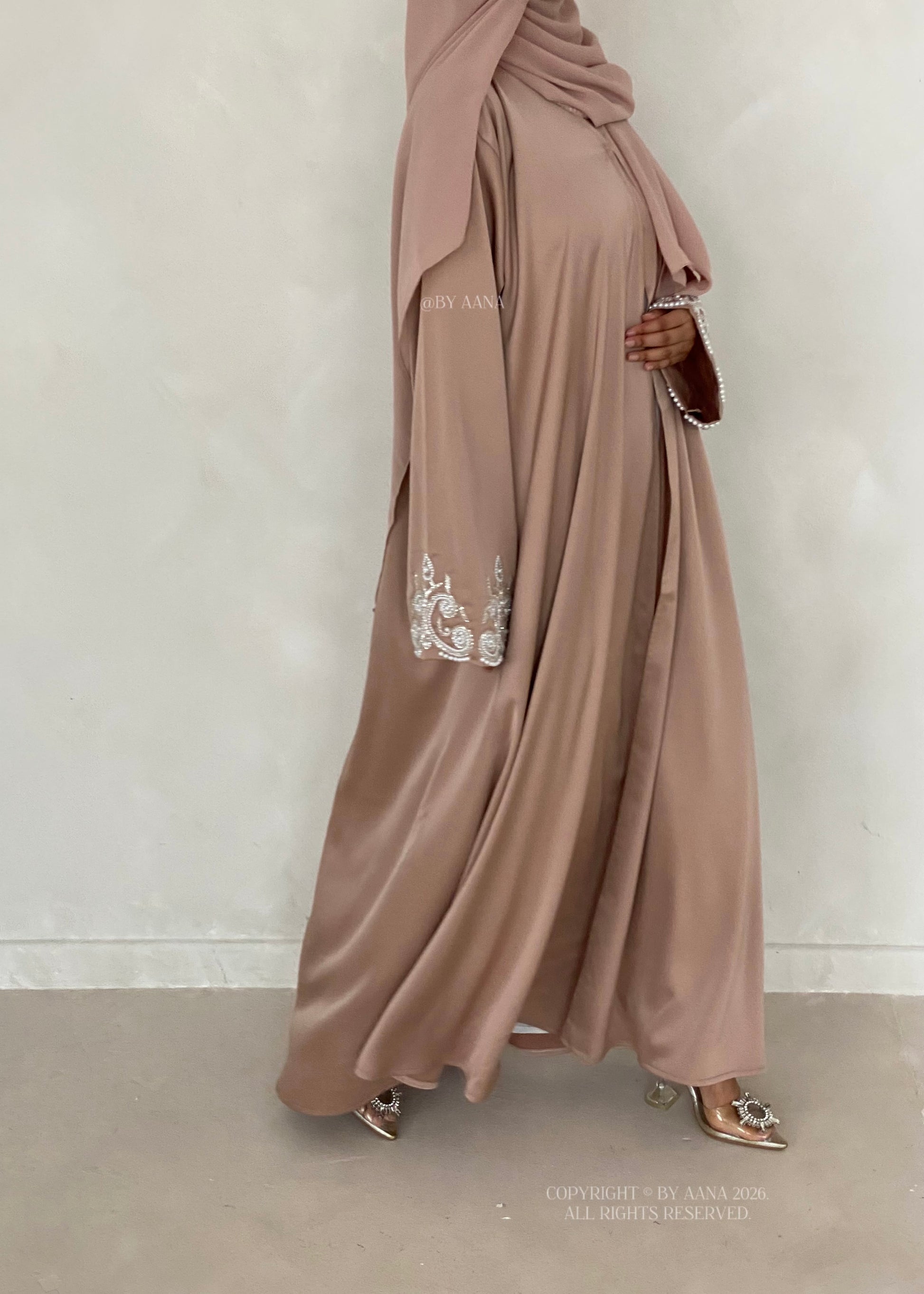 Rawda Abaya