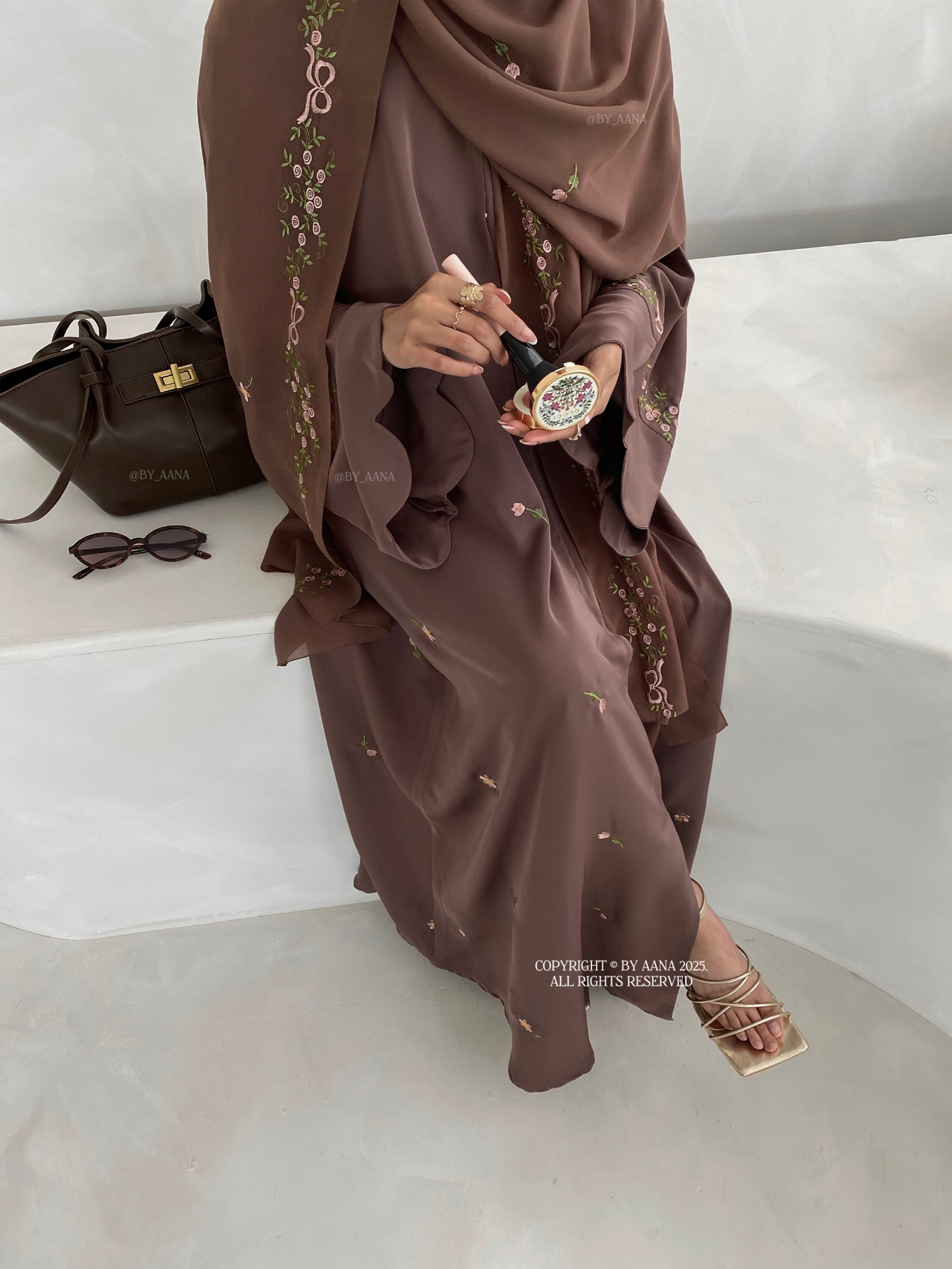 A/C Rosette x Flower & Tulip With Maxi Hijab- Brown