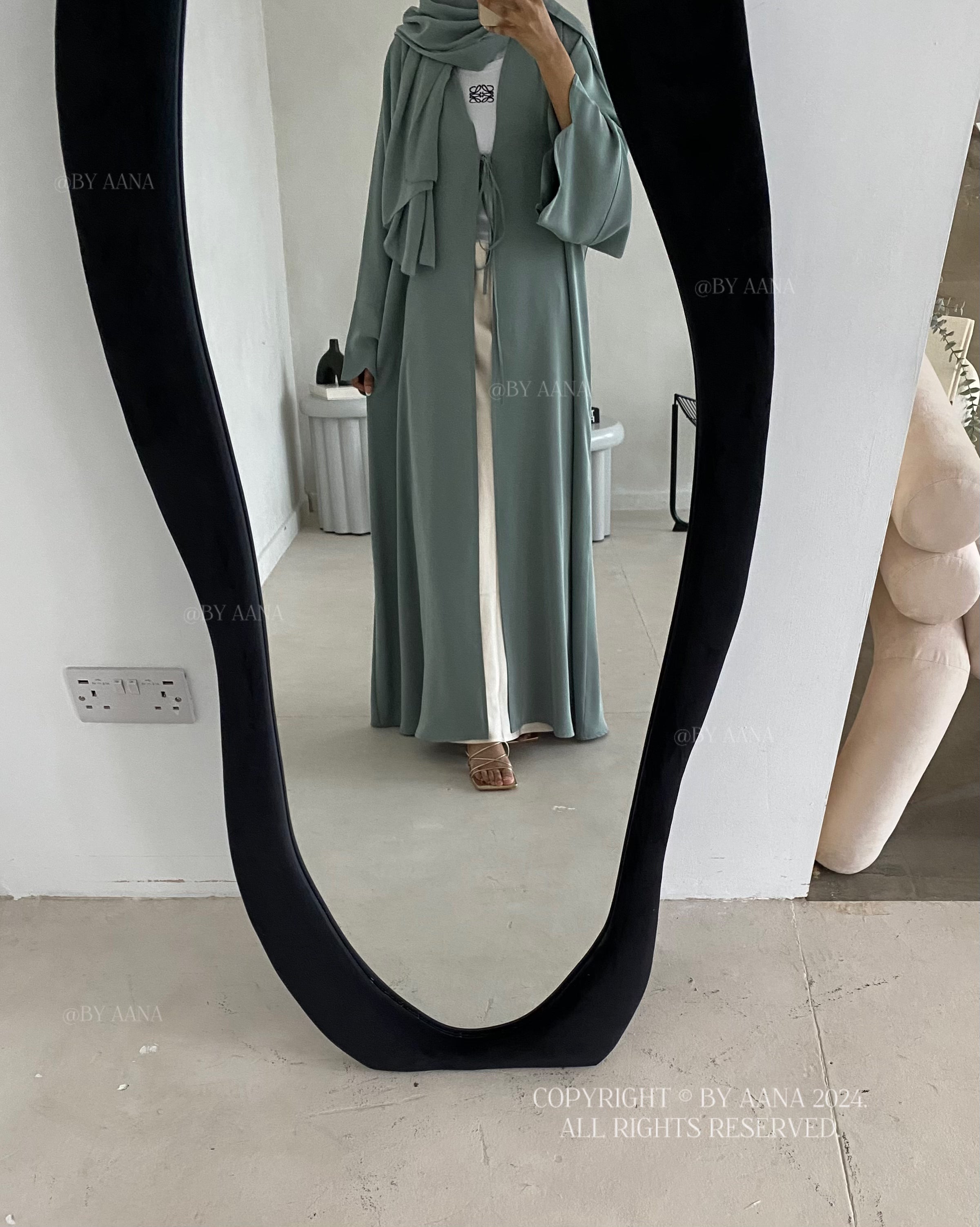 Forget Me Knot Abaya- Mint