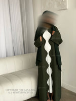 Load image into Gallery viewer, Wave Abaya- Forest Green
