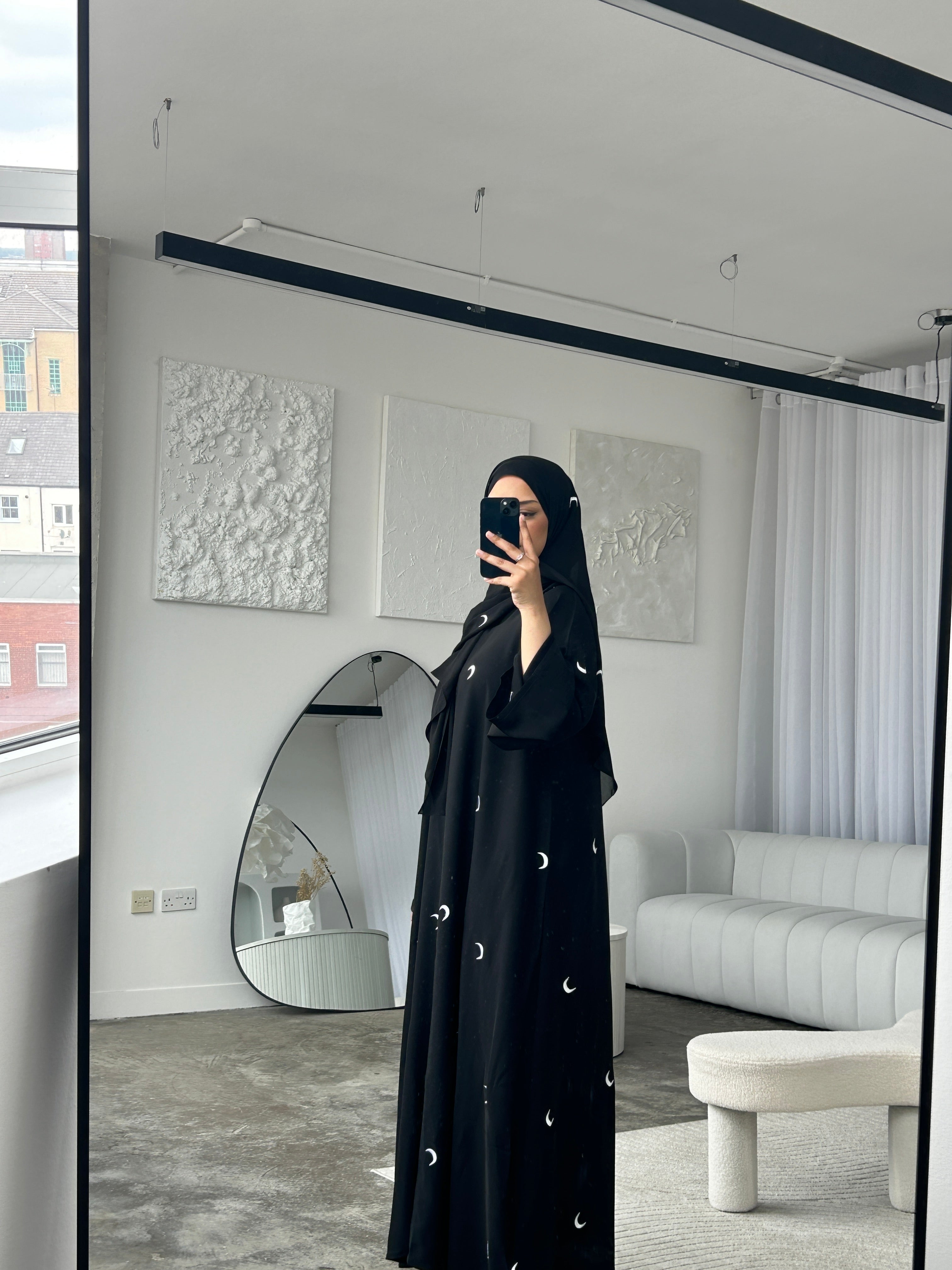 Moon Abaya