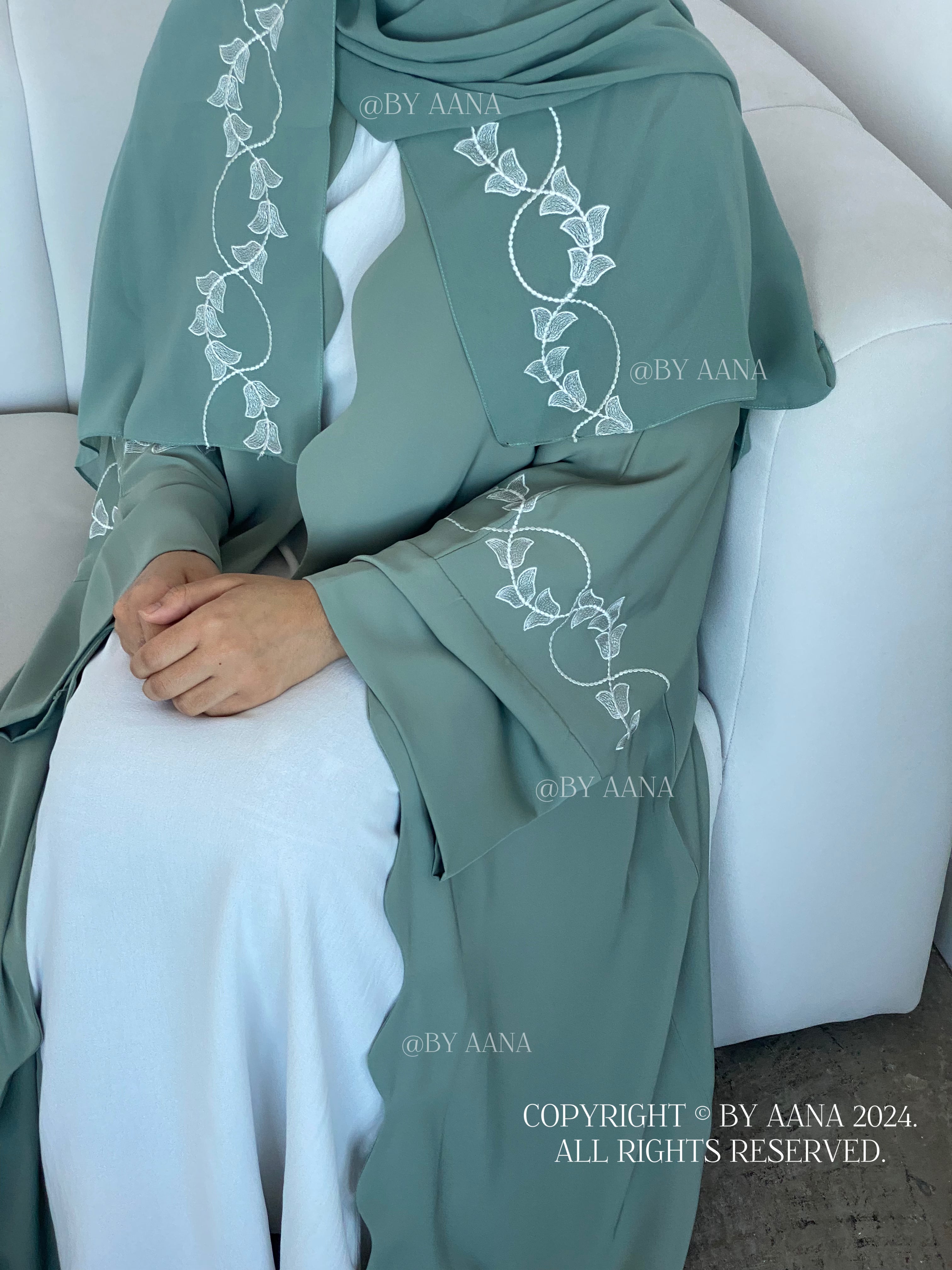 Dahlia Abaya Set- Mint