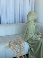 Load image into Gallery viewer, Lu’lu Open Abaya- Pistachio
