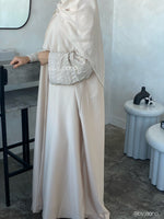 Load image into Gallery viewer, Lu’lu Open Abaya- Cream
